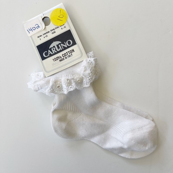 Carlino White Eyelet Ruffle Sock - Picture 6 of 6